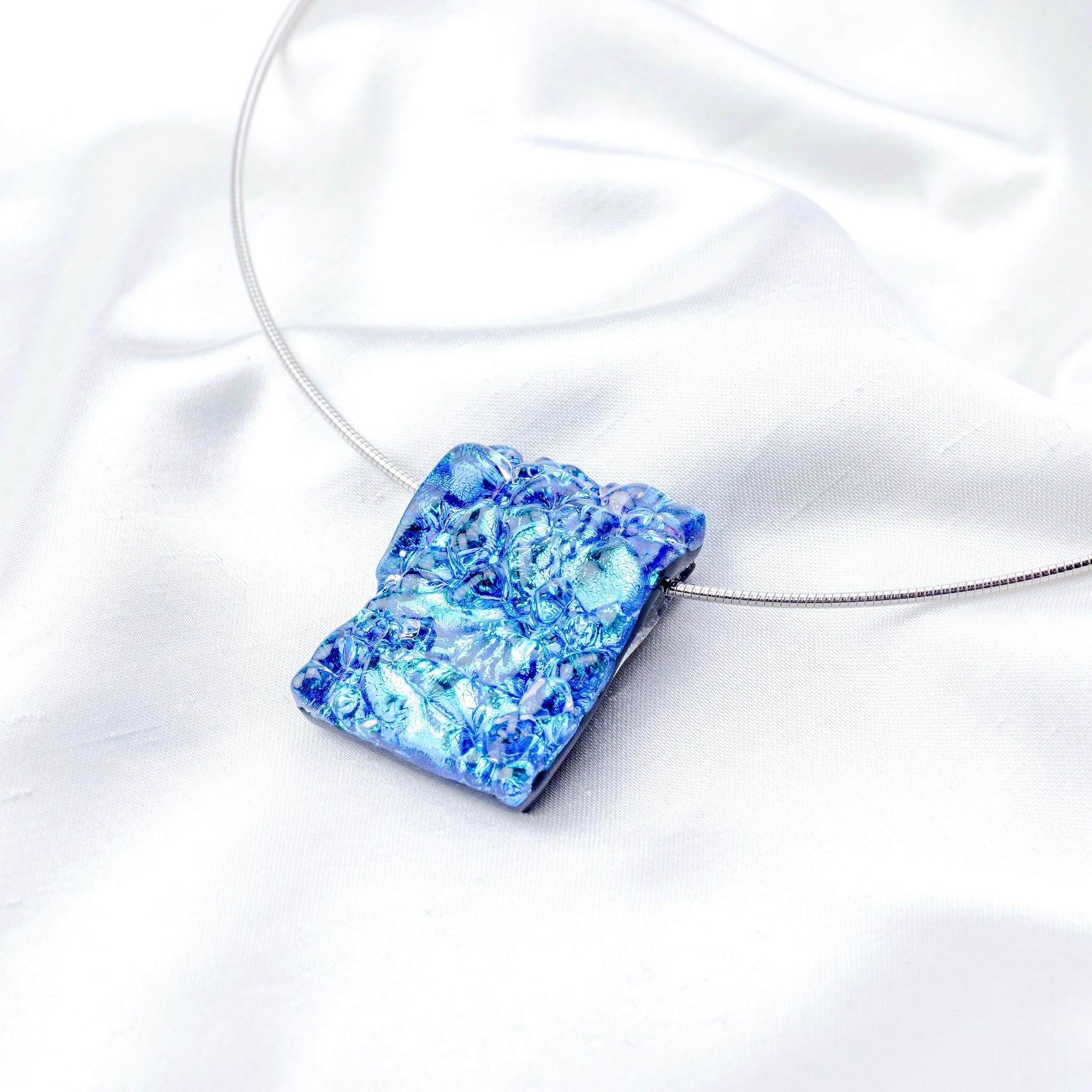 リフレクトネックレス Lサイズワイヤー ライトブルー