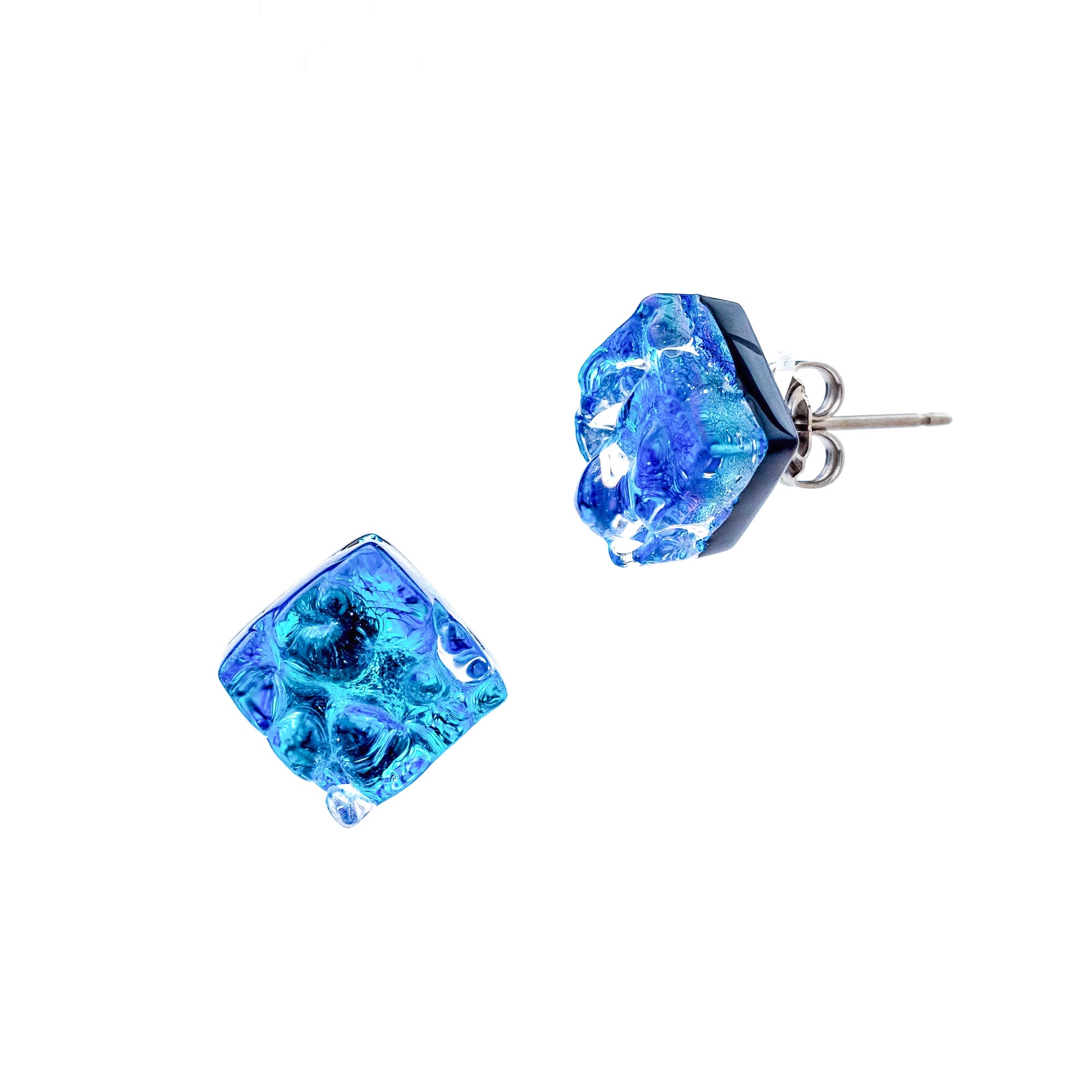 リフレクト ピアス (スイング・スタッズ) ライトブルー