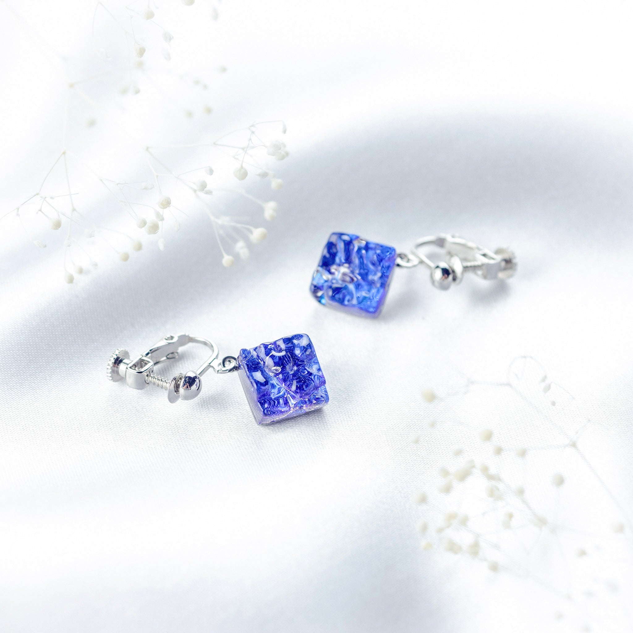 リフレクト イヤリング ディープブルー