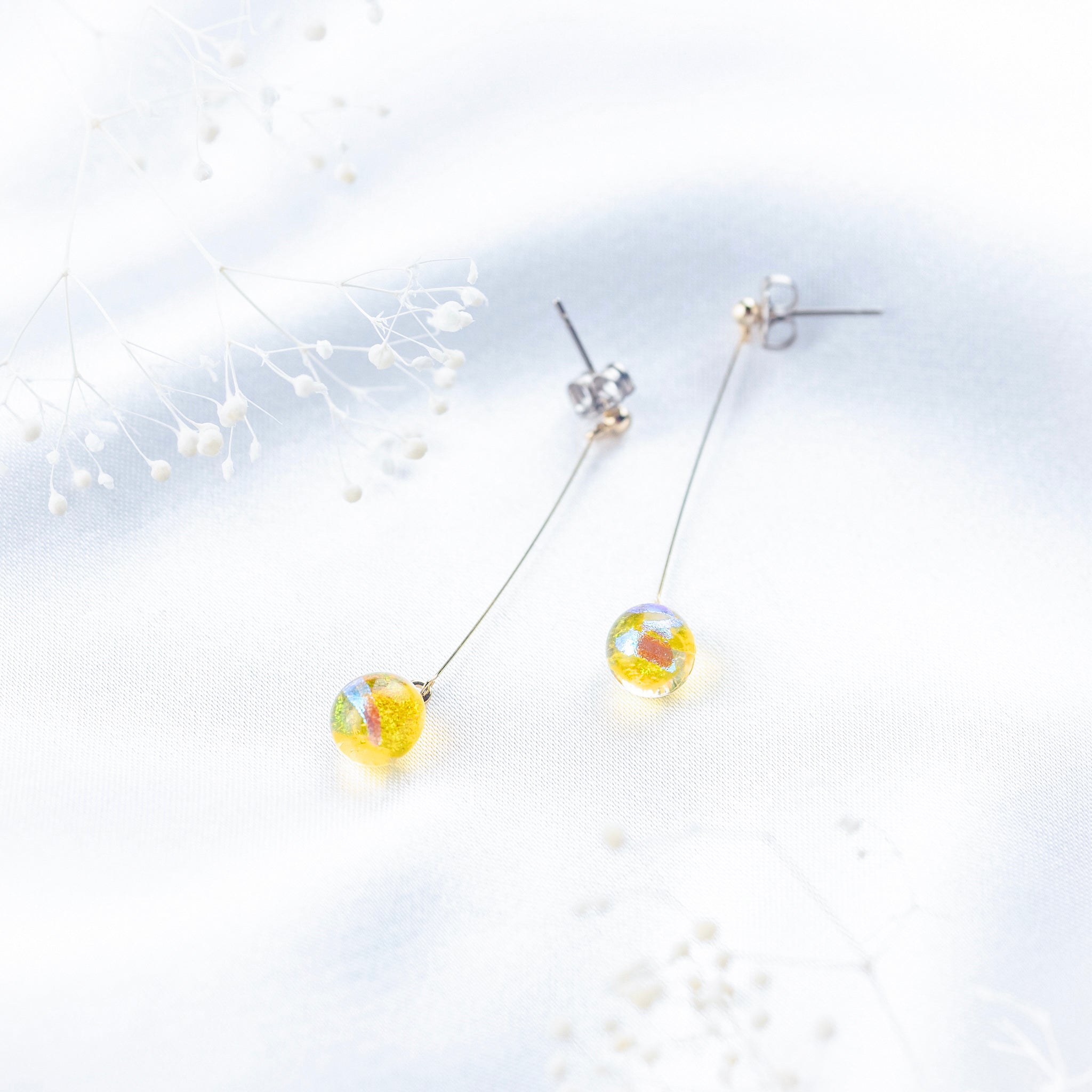 音のしずく ロングピアス イエロー