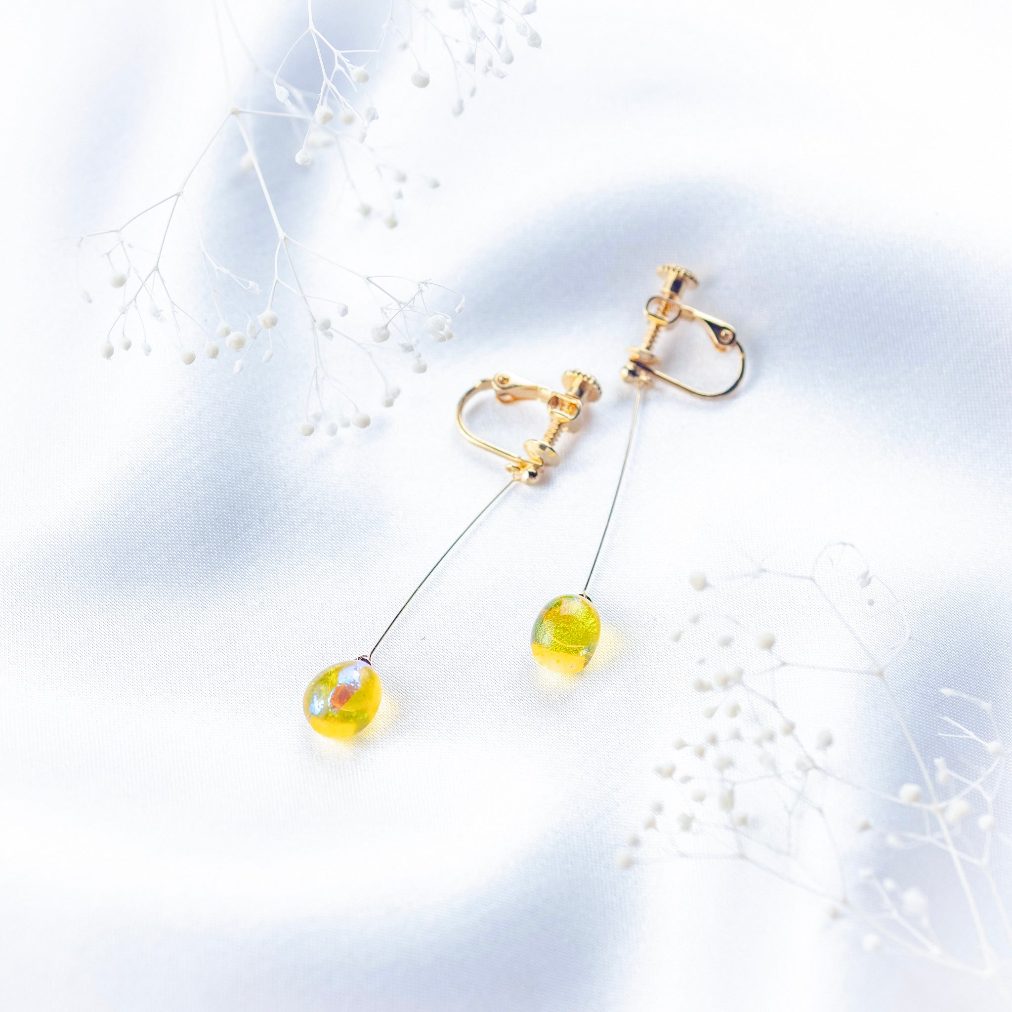 音のしずく ロングイヤリング イエロー