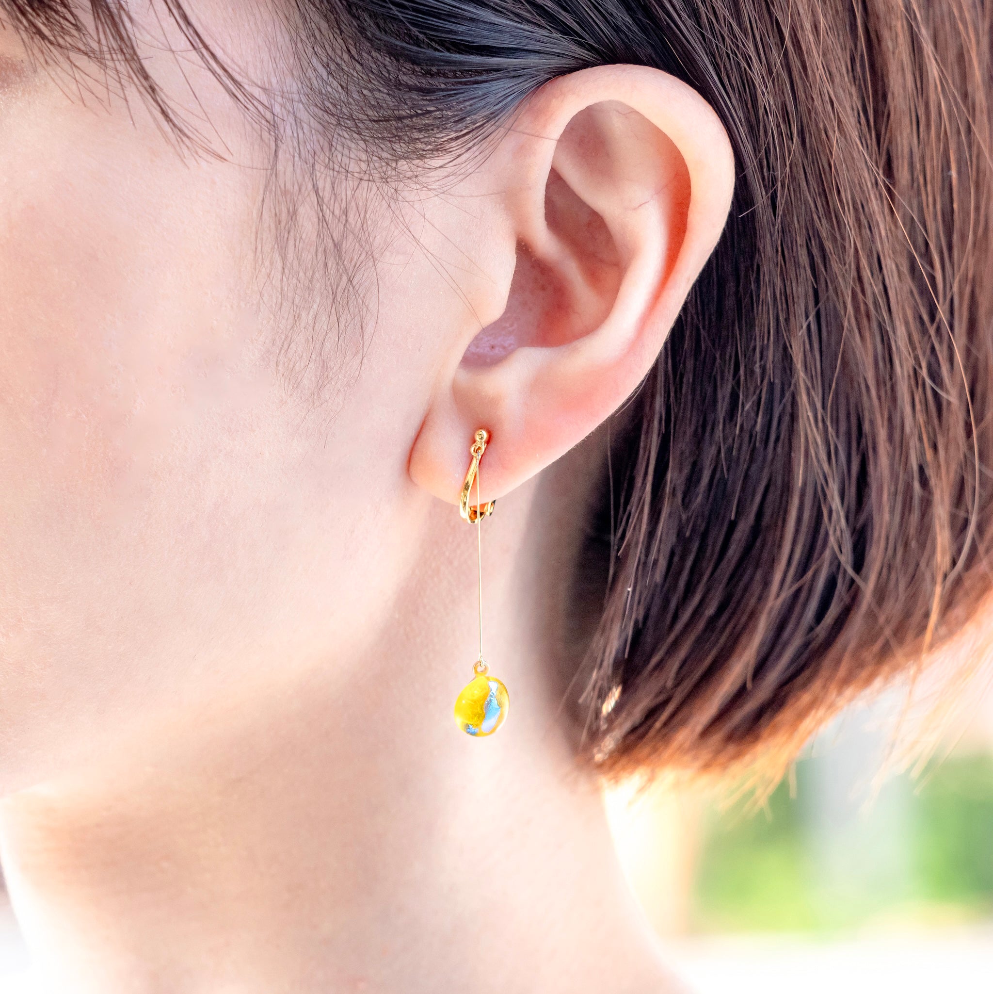 音のしずく ロングイヤリング イエロー