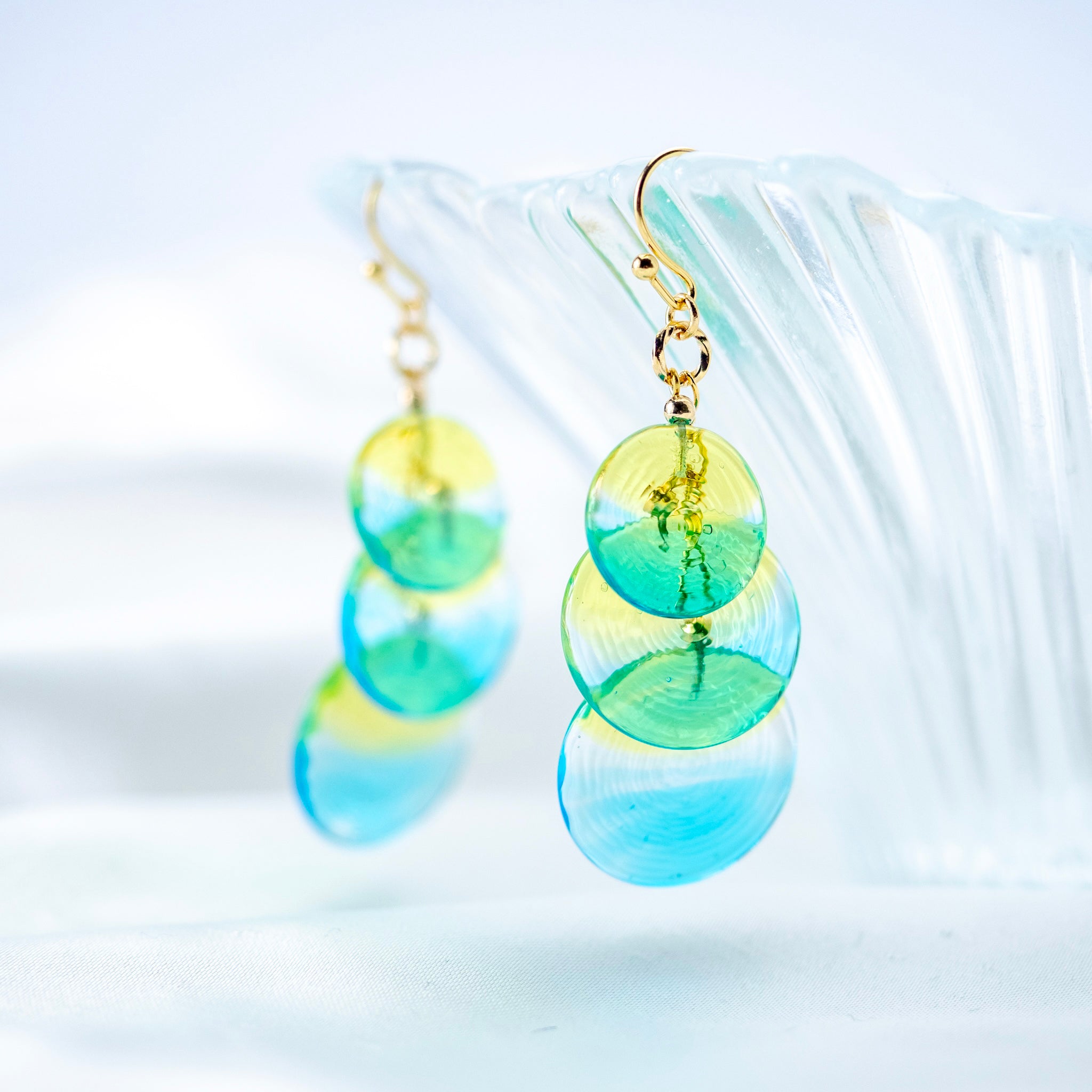 おはじき ピアス・イヤリング スカイグリーン