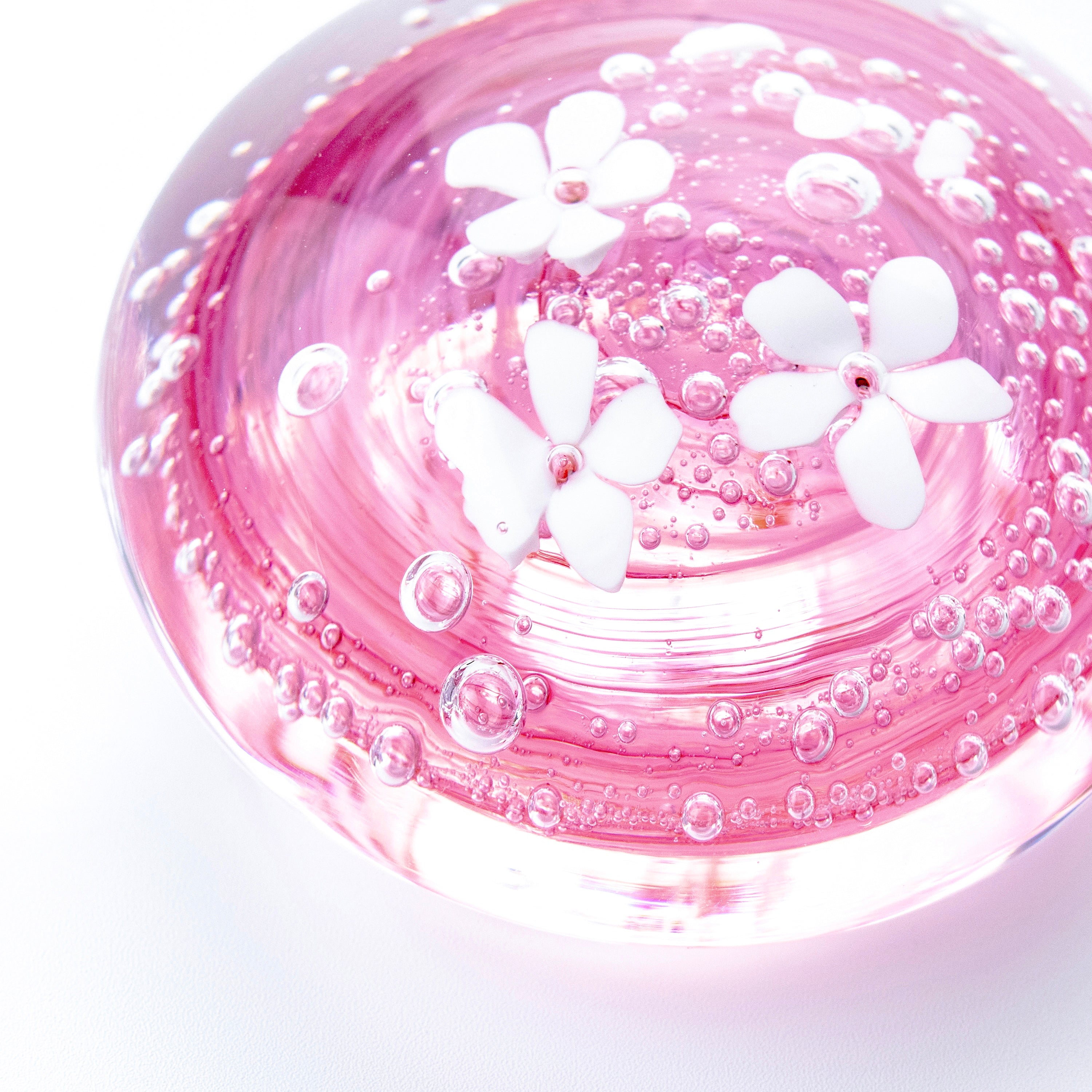 桜 ペーパーウェイト・大(黒壁ガラス工房)